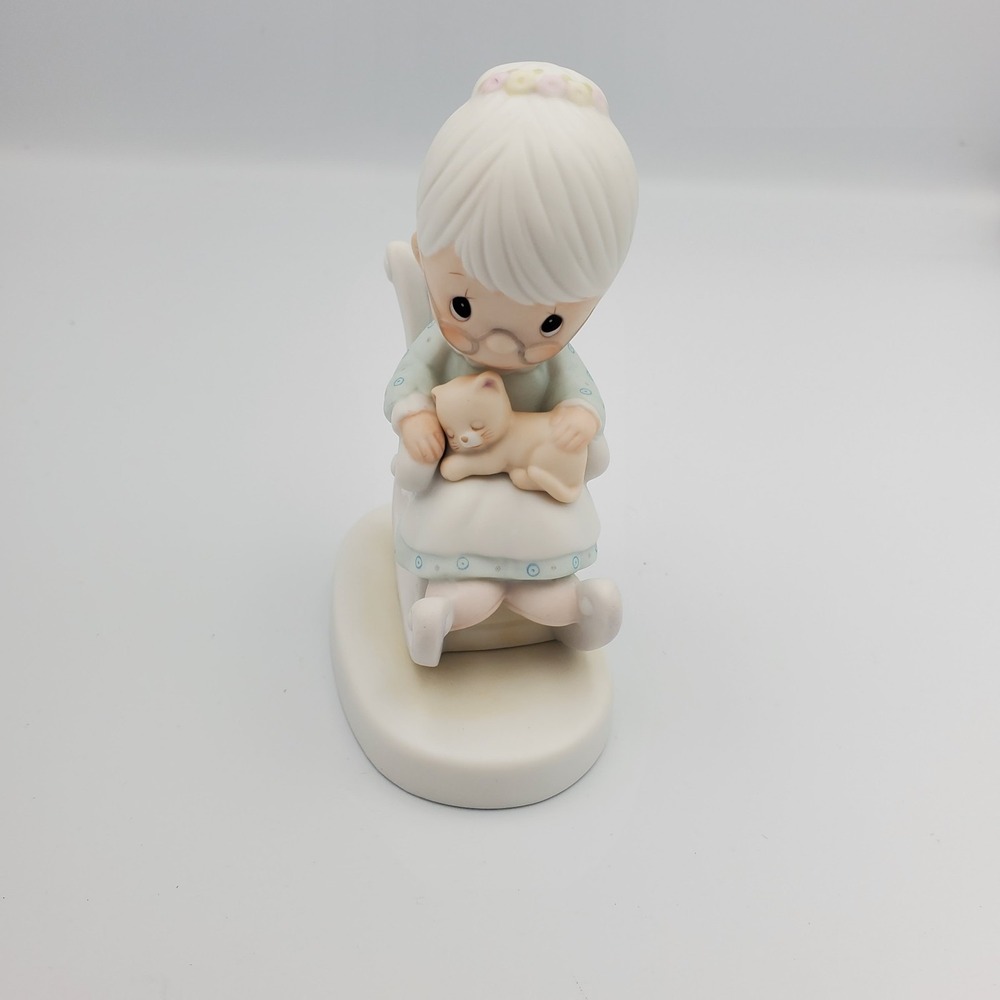 Precious Moments  E-3109 " The Purr-fect Grandma "  1979  With Box